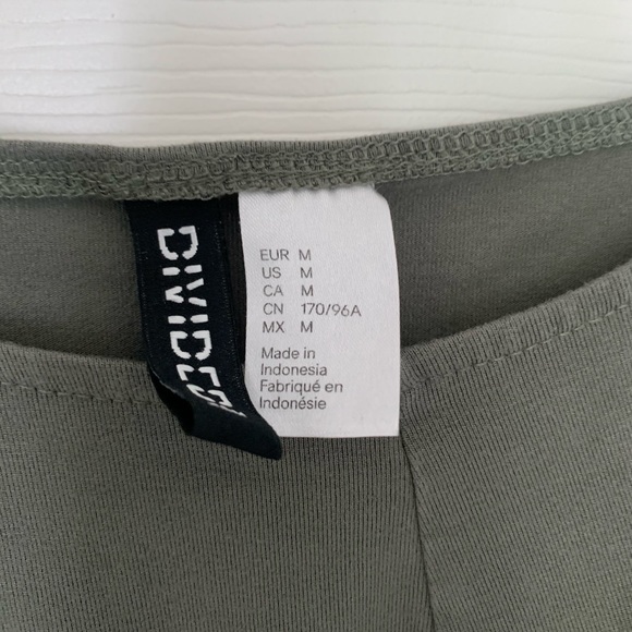 H&M Crop Top - Picture 3 of 4